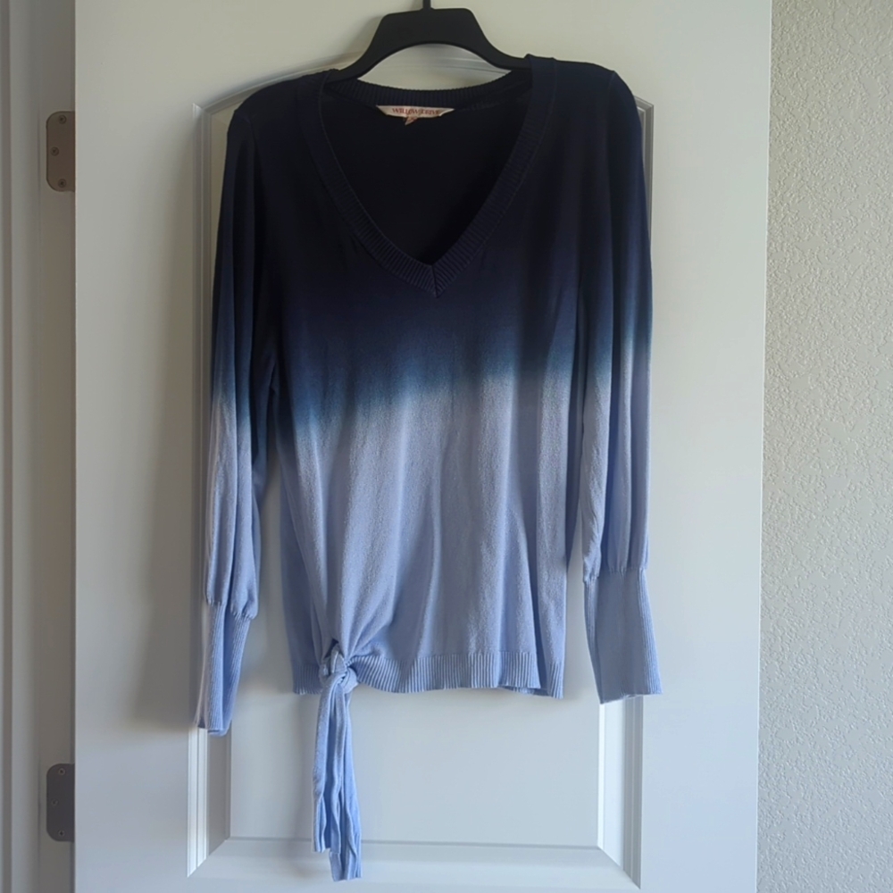 Willow Drive Navy Blue Dip Dye V-neck Sweater. Size M